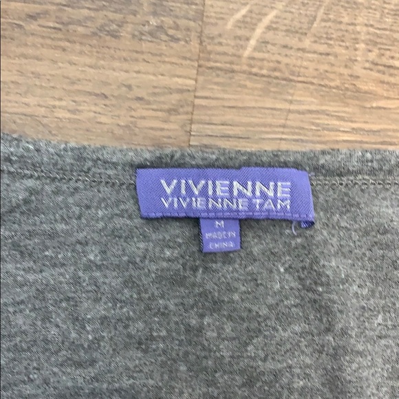 Vivienne Tam Ruched top in heathered gray size Med - Picture 2 of 4
